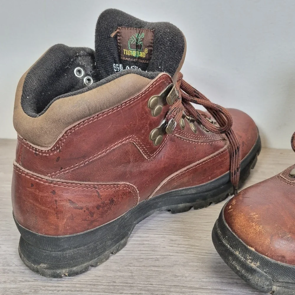 Timberland Women's Brown Leather Boots Waterproof Hiking Camping Outdoor Sz 8.5
